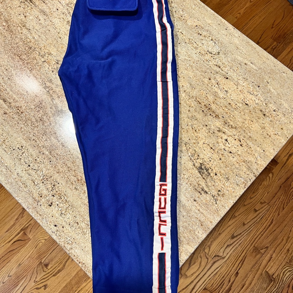 Gucci Cropped Blue Pants with logo trim